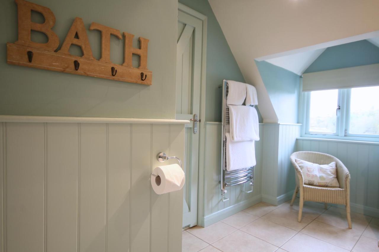 The Apartments @ Quidhampton Mill Salisbury Esterno foto
